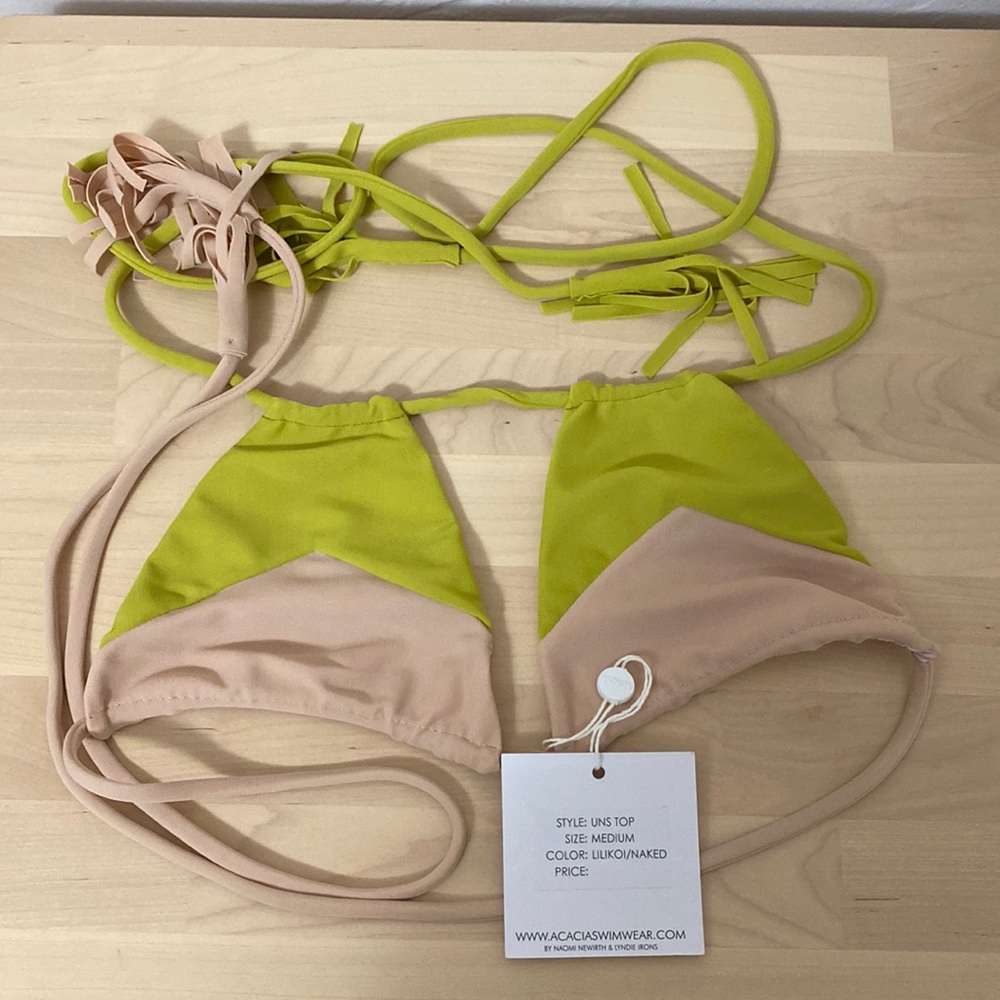 NWT acacia swimwear Uns top